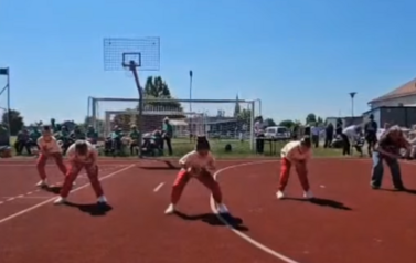 I Sportowa Olimpiada Integracyjna w Szkole Podstawowej w Starym Kurowie im. Czesława Wilińskiego    10
