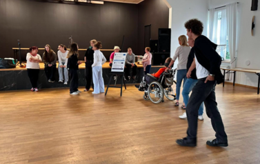 WARSZTATY TEATRALNE- PRACOWNIA KOMPETENCJI SCENICZNYCH 70