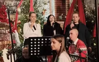 Pasterka w kościele 16