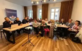SPOTKANIE SENIOR&Oacute;W Z POLICJĄ 2
