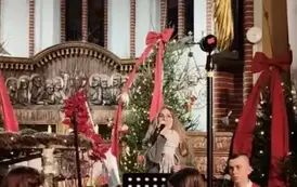 Pasterka w kościele 14