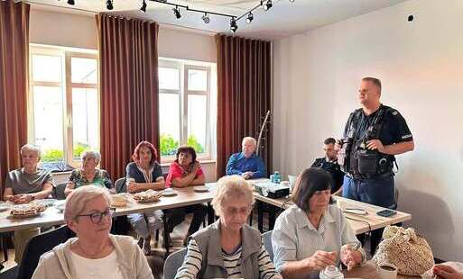 SPOTKANIE Z POLICJĄ